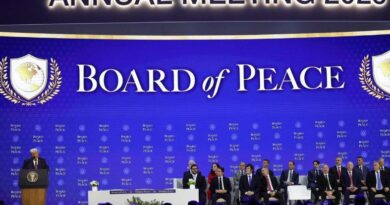 ပထမဆုံးအႀကိမ္ ၿငိမ္းခ်မ္းေရးဘုတ္အဖြဲ႕ထိပ္သီးအစည္းအေဝးကို ေဖေဖာ္ဝါရီလအတြင္း ျပဳလုပ္ရန္ အိမ္ျဖဴေတာ္ စီစဥ္