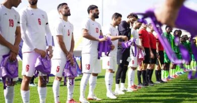 မူလတန္းေက်ာင္း တိုက္ခိုက္ခံရမႈအတြက္ အီရန္ေဘာလုံးသမားမ်ား ဆႏၵျပ