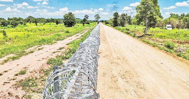 ထိုင္းက ကေမာၻဒီးယားနယ္စပ္တြင္ ၿခံစည္း႐ိုး စတင္စိုက္ထူ