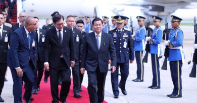 ႏိုင္ငံေတာ္သမၼတ ထိုင္းႏိုင္ငံသို႔ ေရာက္ရွိ
