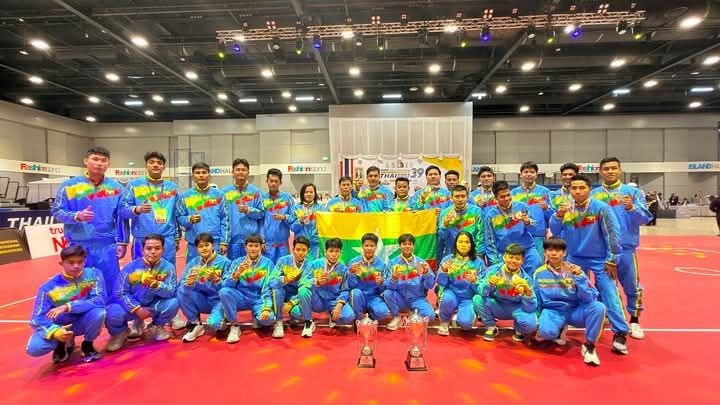 ၃၉ႀကိမ္ေျမာက္ ထိုင္းဘုရင့္ဖလားပိုက္ေက်ာ္ျခင္းၿပိဳင္ ပြဲ ဆုတံဆိပ္ေပးအပ္ျခင္းအခမ္းအနားက်င္းပျပဳလုပ္ ၃၉ႀကိမ္ေျမာက္ ထိုင္းဘုရင့္ဖလားပိုက္ေက်ာ္ျခင္းၿပိဳင္ ပြဲ ဆုတံဆိပ္ေပးအပ္ျခင္းအခမ္းအနားက်င္းပျပဳလုပ္