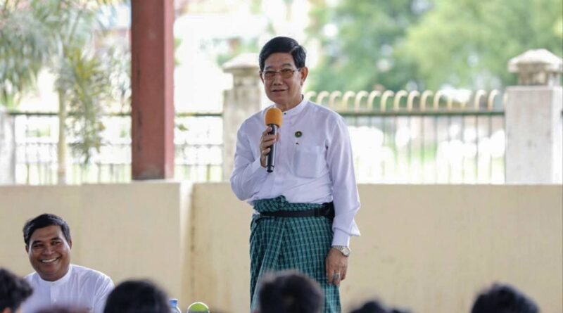 ျပည္ခိုင္ၿဖိဳးပါတီ အေထြေထြအတြင္းေရးမႉး၊ ျပည္သူ႔လႊတ္ေတာ္ကိုယ္စားလွယ္ ဦးေသာင္းေအး ေပ်ာ္ဘြယ္ၿမိဳ႕နယ္အတြင္းရွိလူငယ္မ်ားႏွင့္ေတြ႕ဆုံ